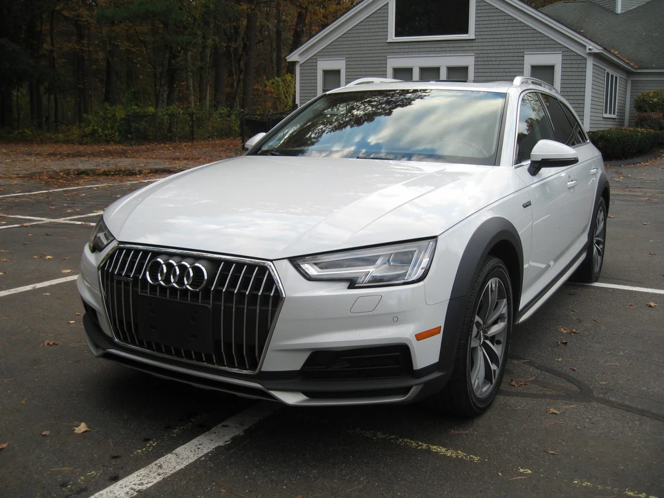 2017 Audi B9 A4 - Image 6 of 31