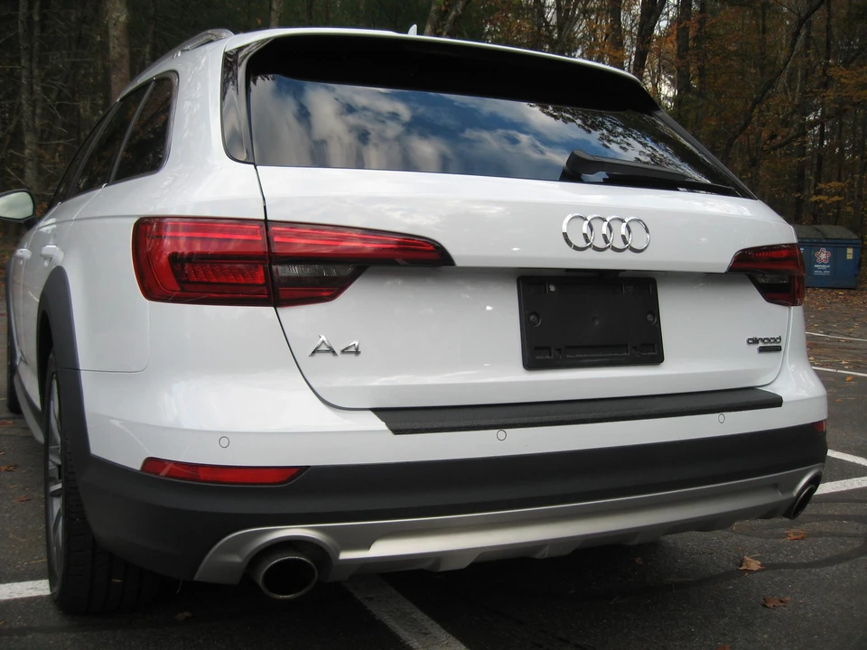 2017 Audi B9 A4 - Image 15 of 31