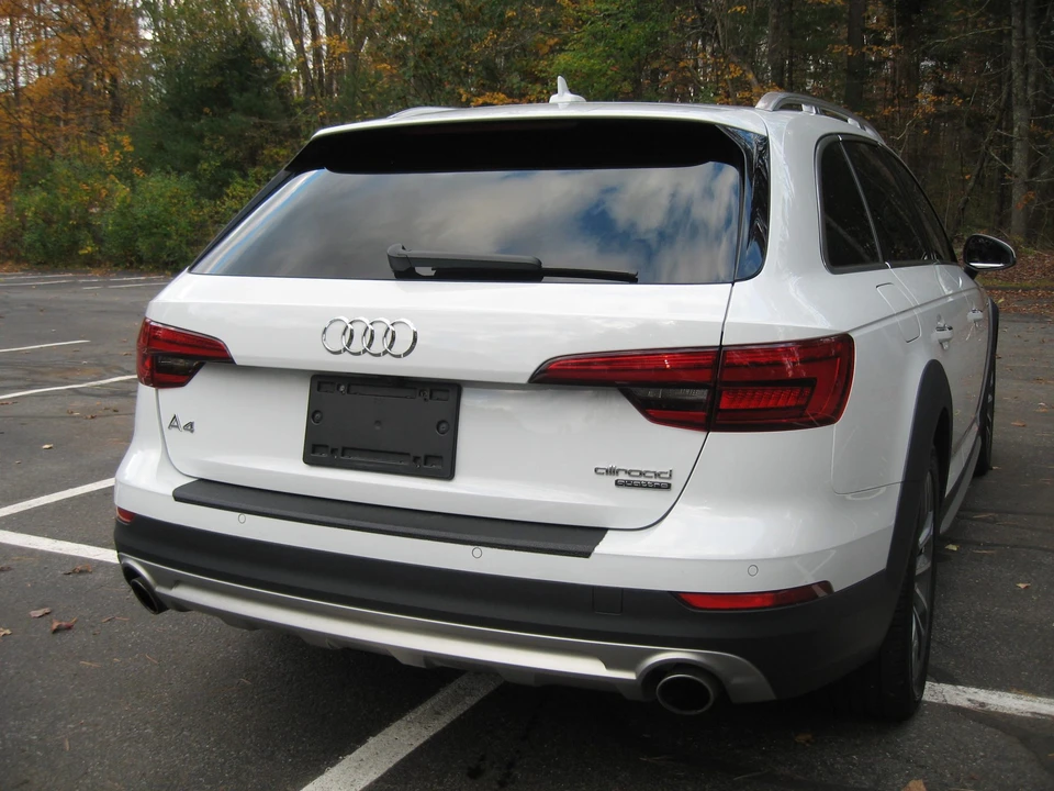 2017 Audi B9 A4 - Image 12 of 31