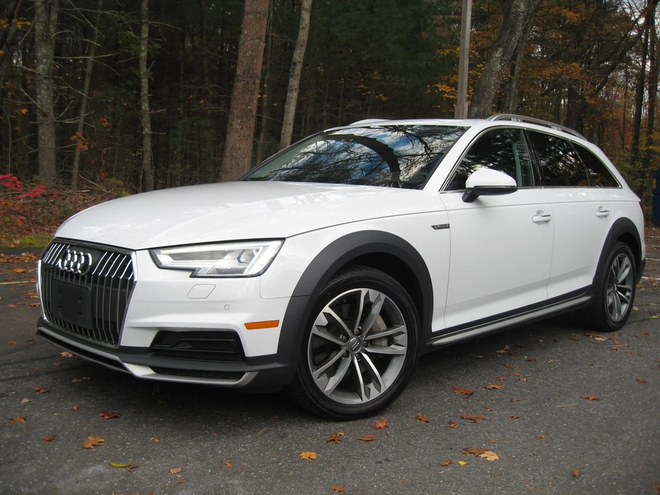 2017 Audi B9 A4 - Image 4 of 31