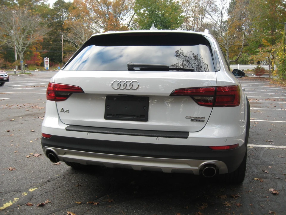 2017 Audi B9 A4 - Image 13 of 31
