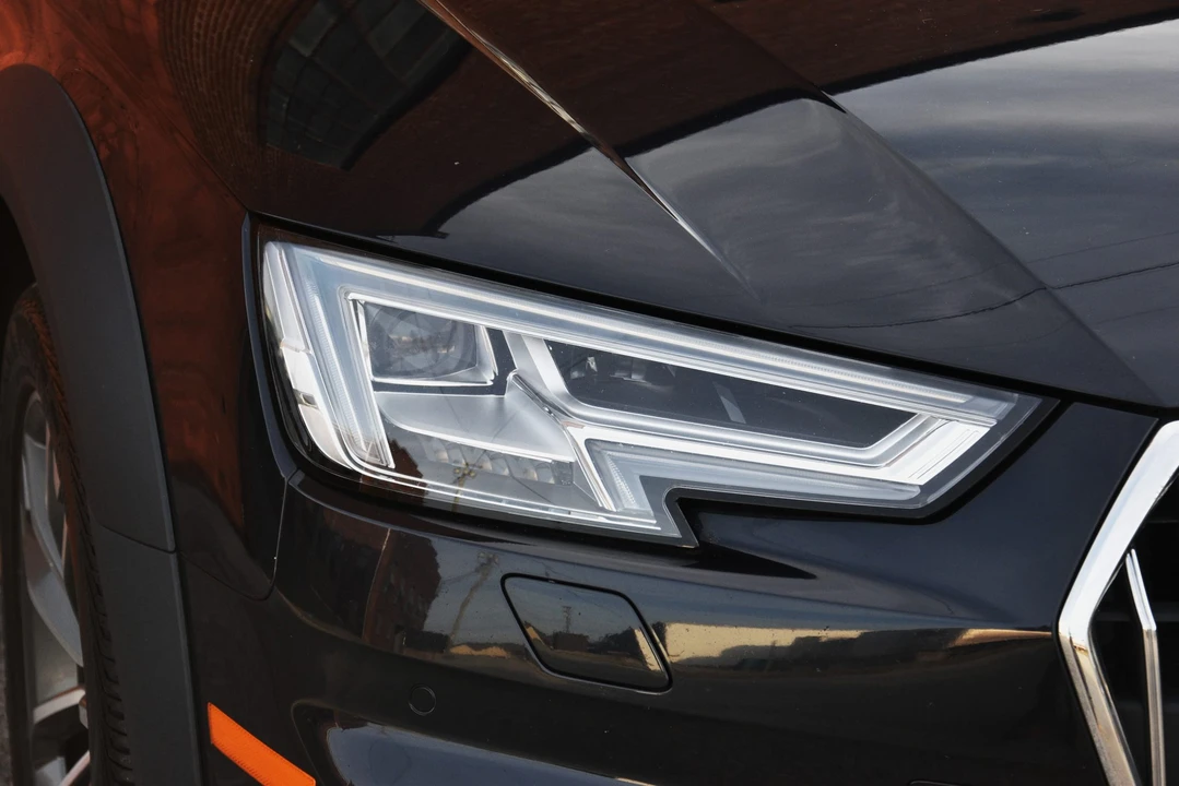 2017 Audi B9 A4 - Image 31 of 31