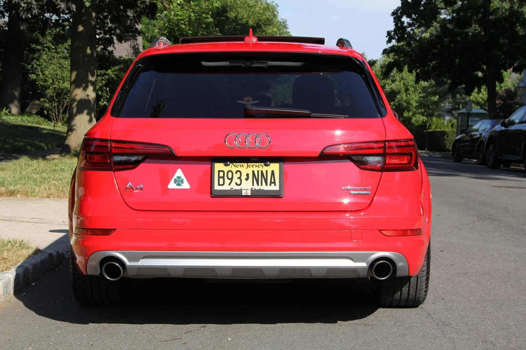 2017 Audi B9 A4 - Image 15 of 31