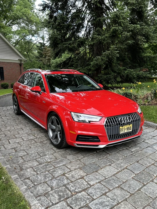 2017 Audi B9 A4 - Image 8 of 31