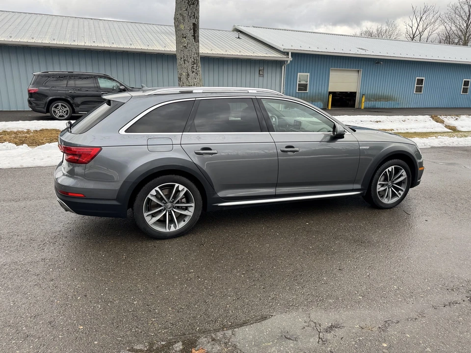 2017 Audi B9 A4 - Image 11 of 31