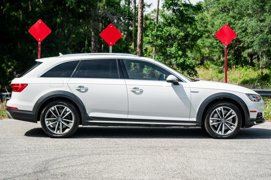 2017 Audi Allroad - Image 24 of 31