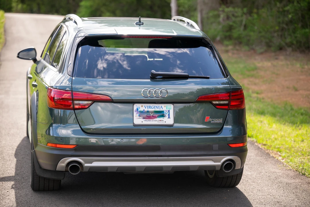 2017 Audi B9 A4 - Image 8 of 31
