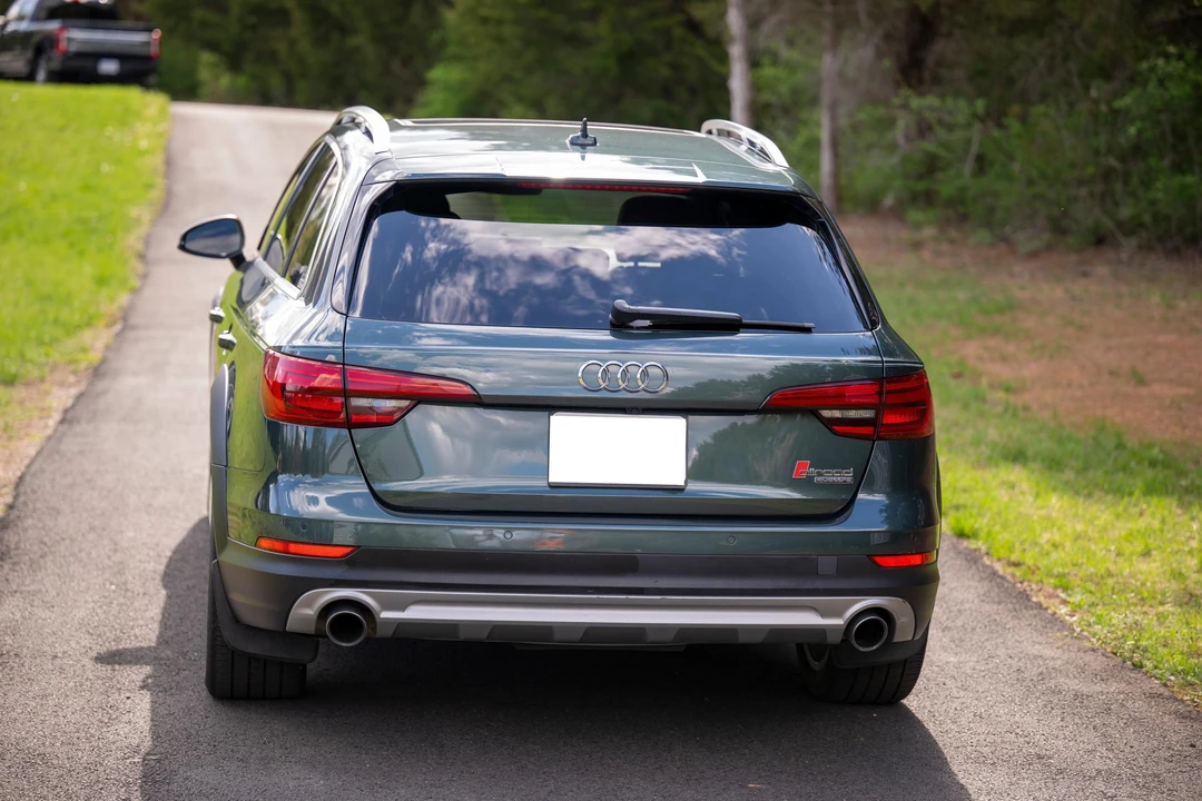 2017 Audi B9 A4 - Image 7 of 31