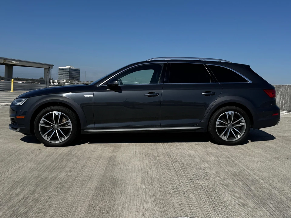 2017 Audi B9 A4 - Image 11 of 31
