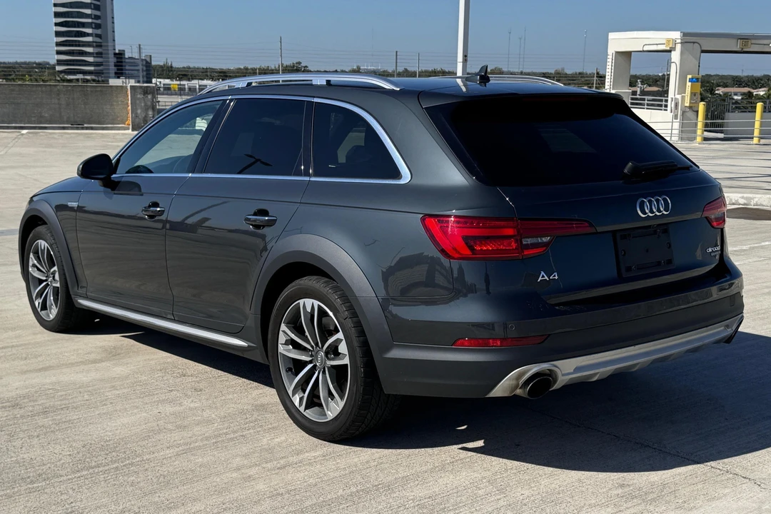 2017 Audi B9 A4 - Image 4 of 31