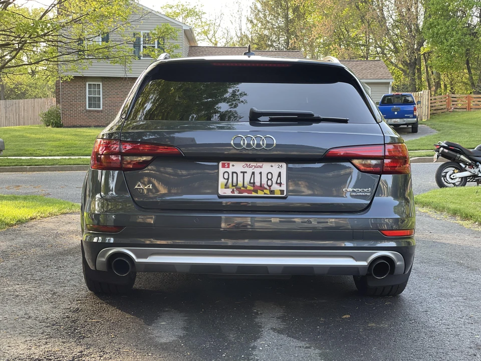 2017 Audi B9 A4 - Image 14 of 31
