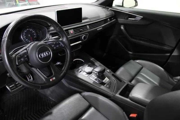 2017 Audi B9 A4 - Image 9 of 15