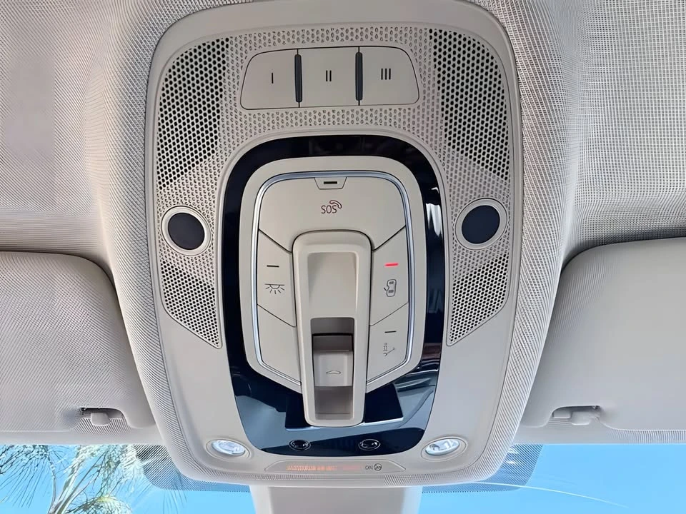 2017 Audi B9 A4 - Image 14 of 20