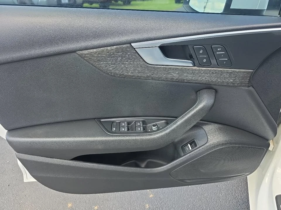 2017 Audi B9 A4 - Image 8 of 16