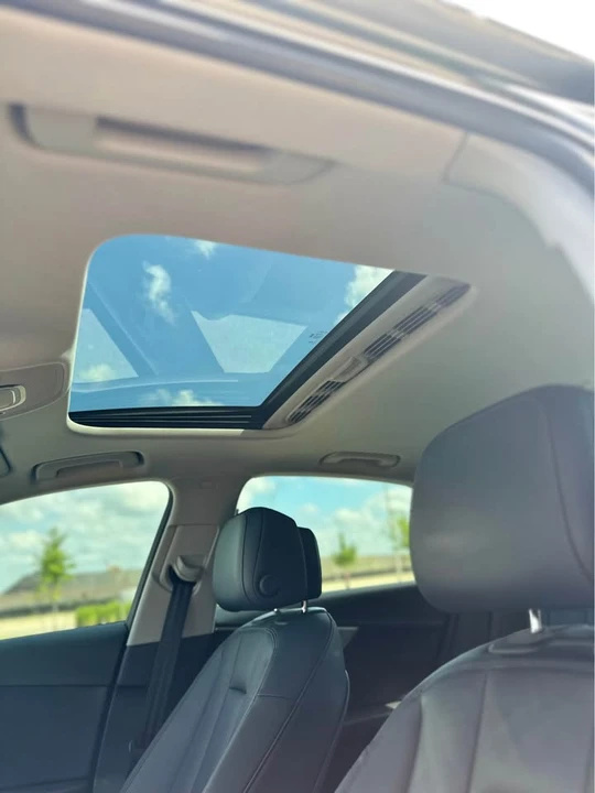 2017 Audi B9 A4 - Image 10 of 13