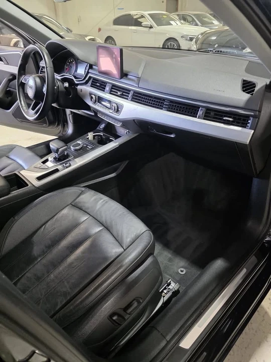 2017 Audi B9 A4 - Image 11 of 20