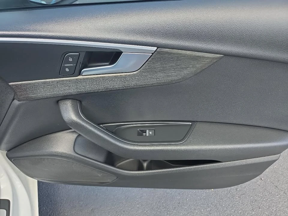 2017 Audi B9 A4 - Image 16 of 16