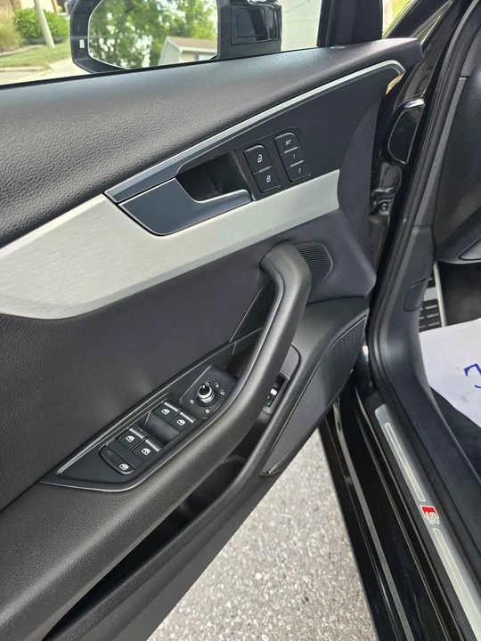 2017 Audi B9 A4 - Image 9 of 18