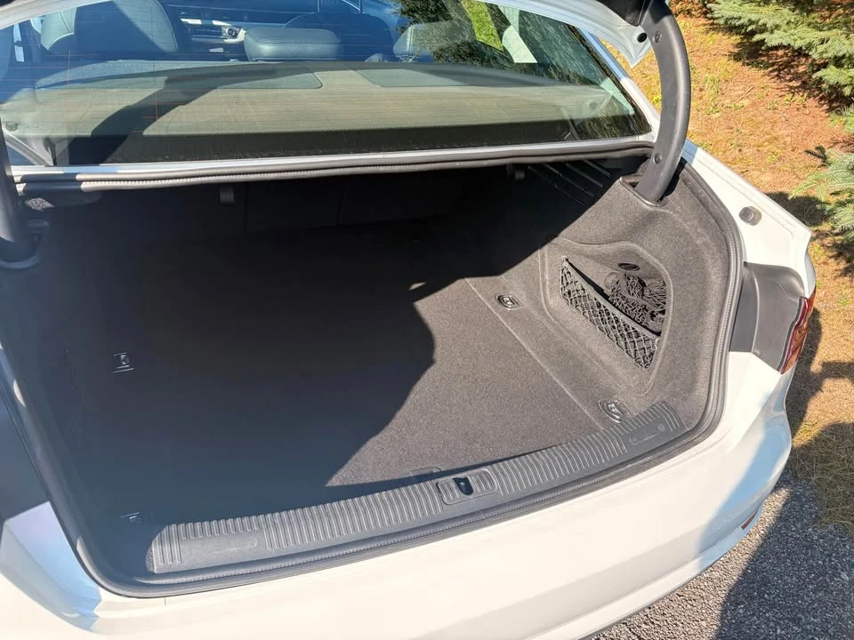 2017 Audi B9 A4 - Image 10 of 13