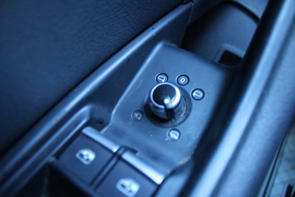 2017 Audi B9 A4 - Image 19 of 20