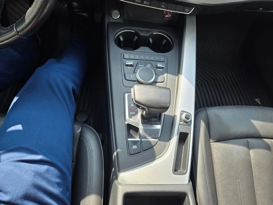 2017 Audi B9 A4 - Image 11 of 18
