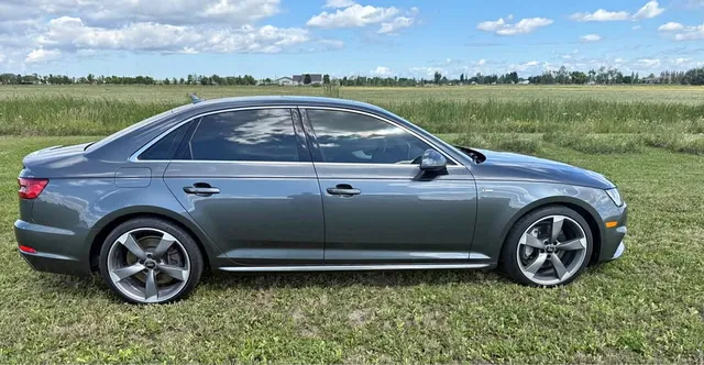 2017 Audi A4 Quattro S-Line Technik