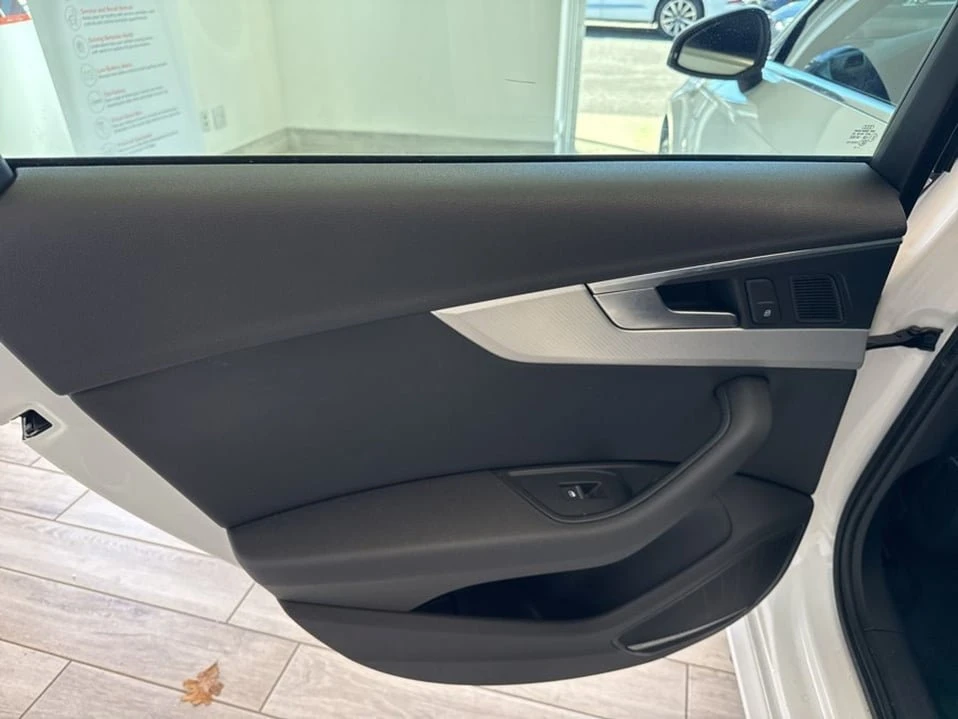2017 Audi B9 A4 - Image 8 of 20