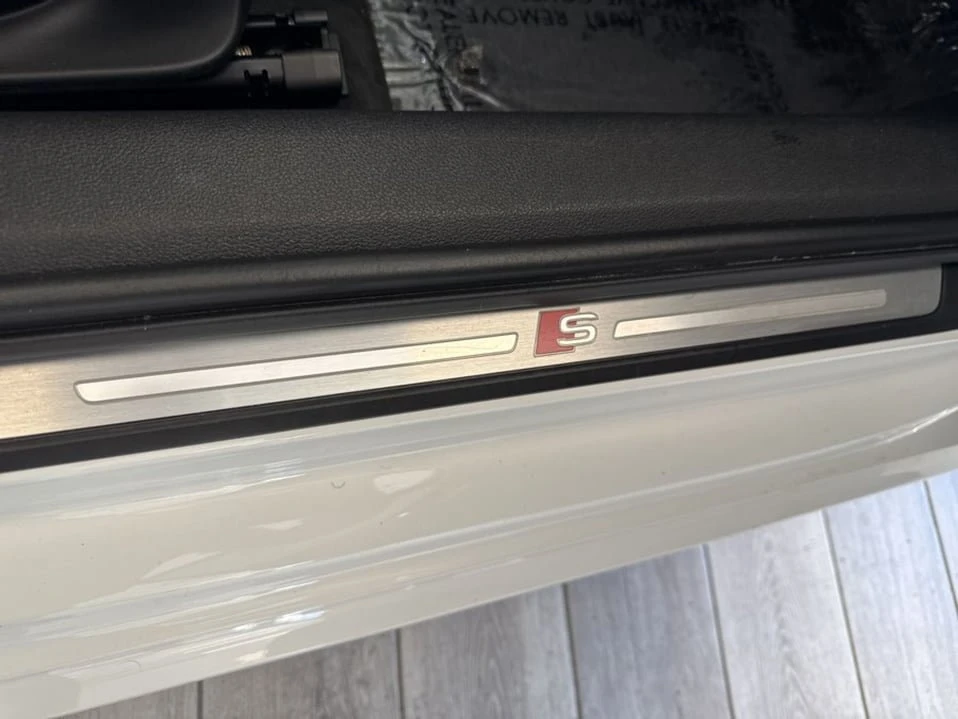 2017 Audi B9 A4 - Image 19 of 20