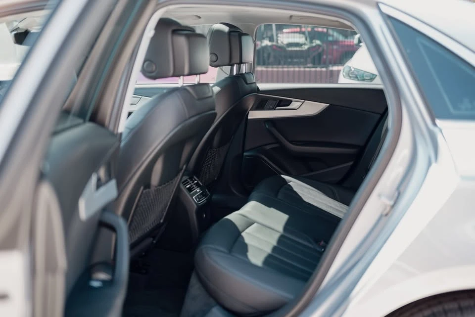 2017 Audi B9 A4 - Image 12 of 17