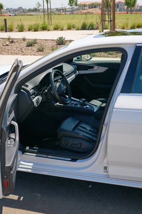 2017 Audi B9 A4 - Image 8 of 13