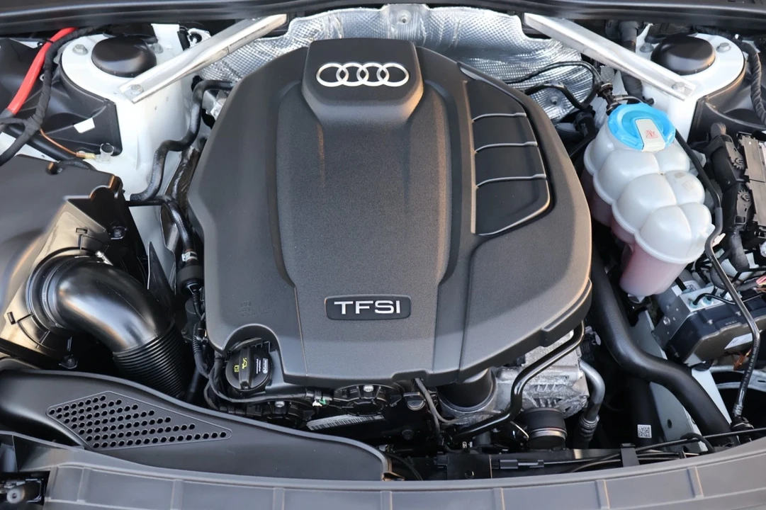 2017 Audi B9 A4 - Image 16 of 21