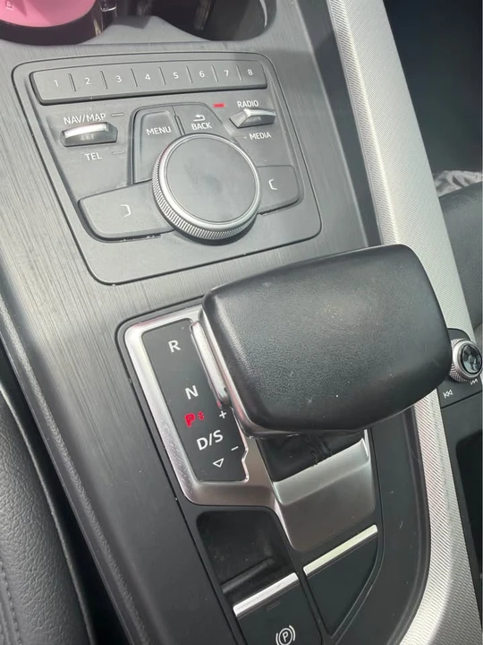 2017 Audi B9 A4 - Image 10 of 11