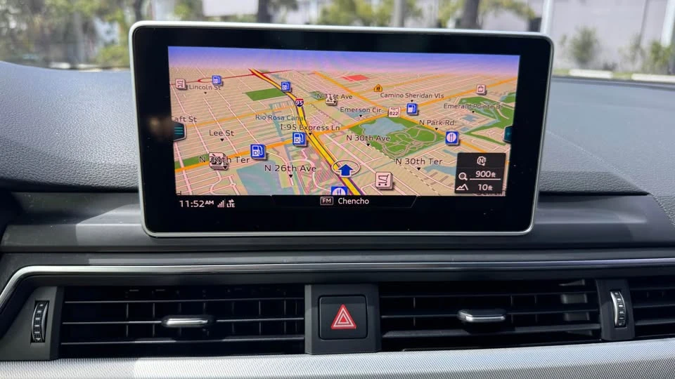 2017 Audi B9 A4 - Image 12 of 17
