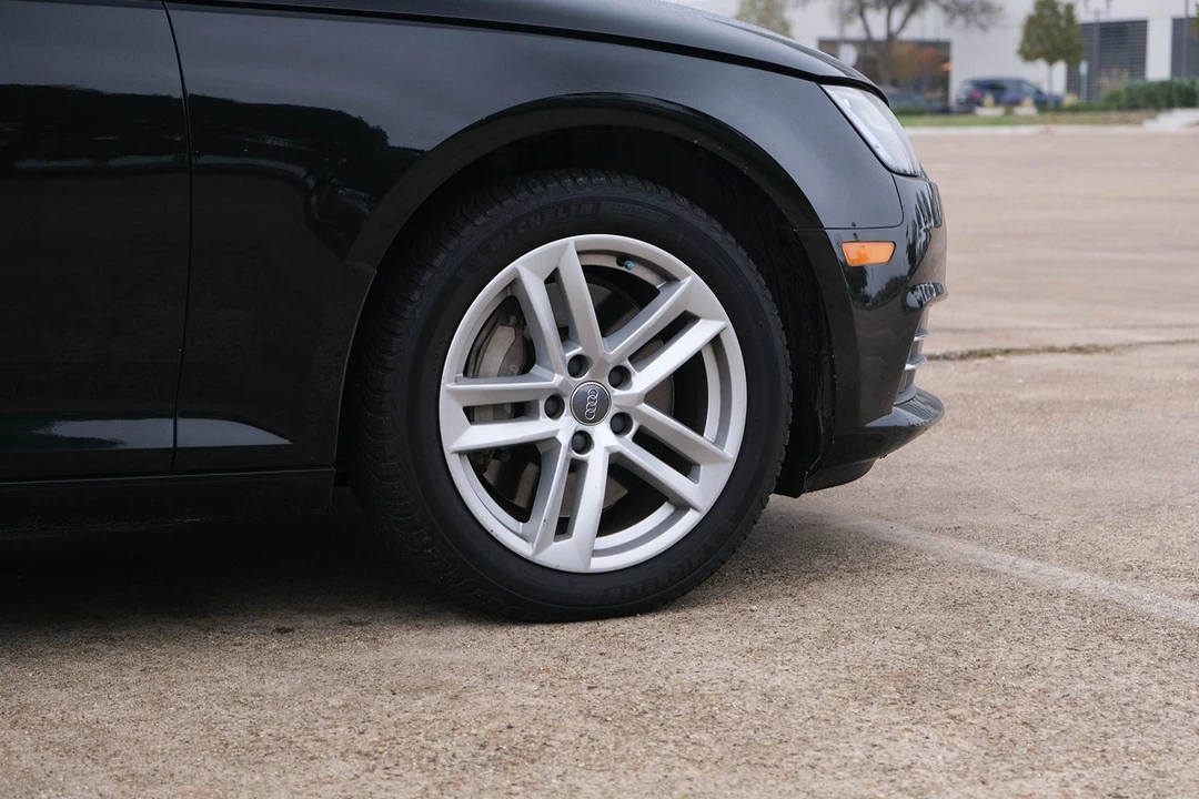 2017 Audi B9 A4 - Image 7 of 21