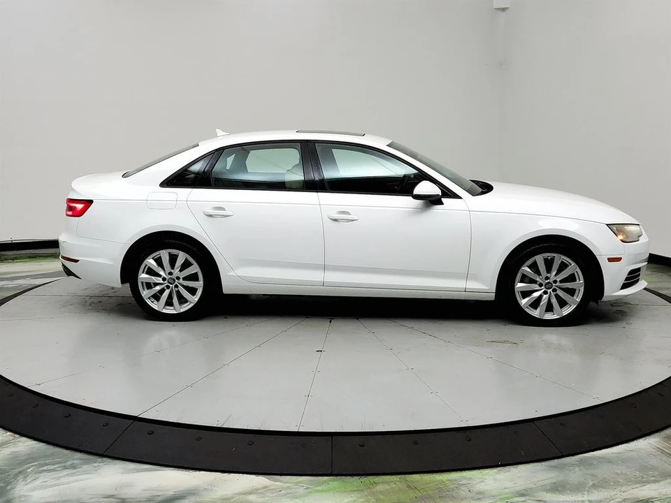 2017 Audi B9 A4 - Image 4 of 21