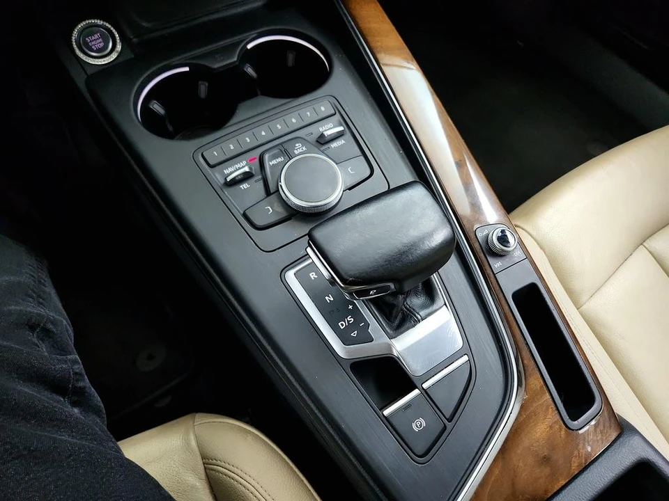 2017 Audi B9 A4 - Image 18 of 21