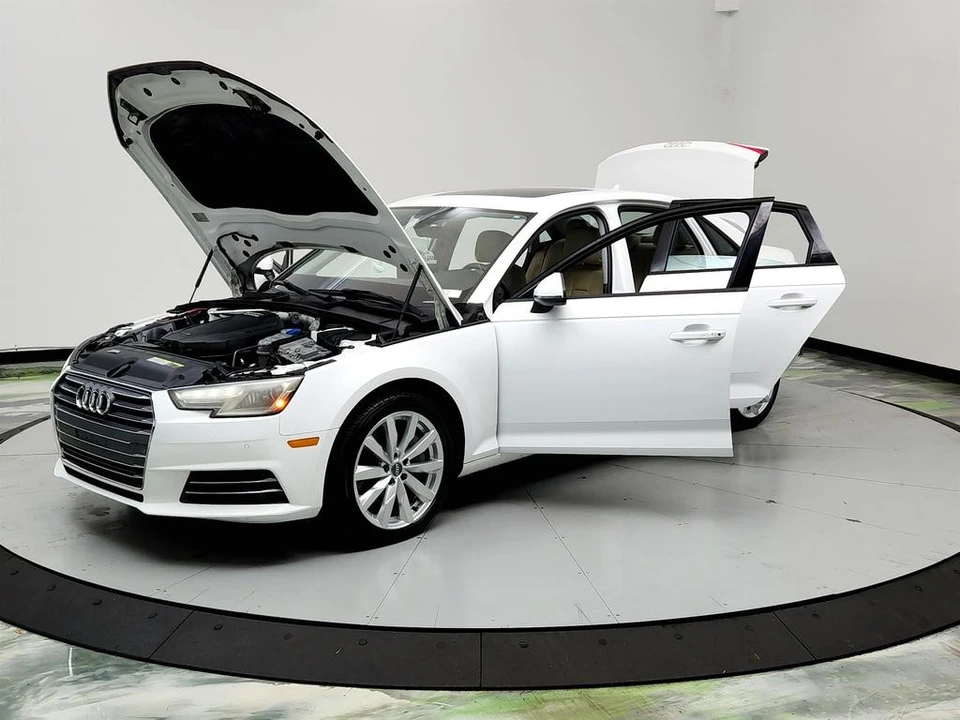 2017 Audi B9 A4 - Image 9 of 21