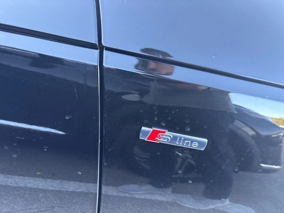 2017 Audi B9 A4 - Image 12 of 12