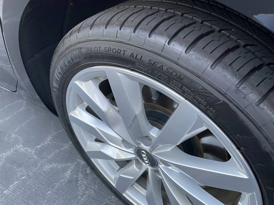 2017 Audi B9 A4 - Image 20 of 24