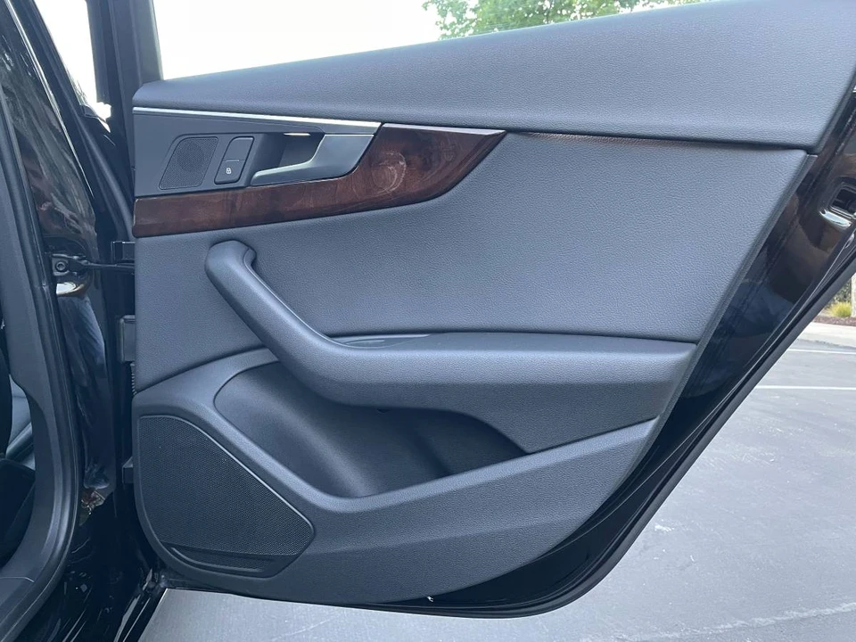 2017 Audi B9 A4 - Image 18 of 24