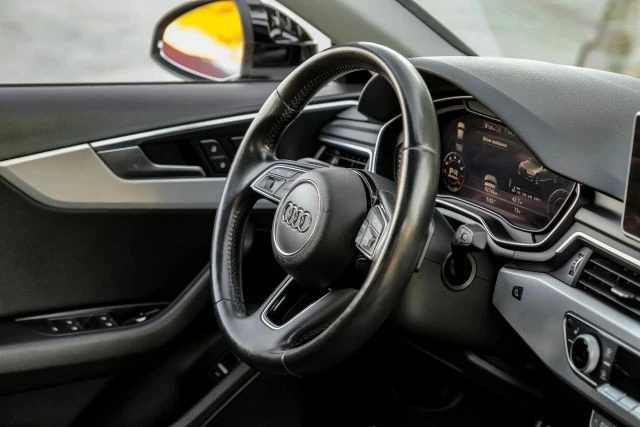2017 Audi B9 A4 - Image 14 of 21