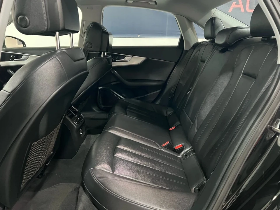 2017 Audi B9 A4 - Image 7 of 15