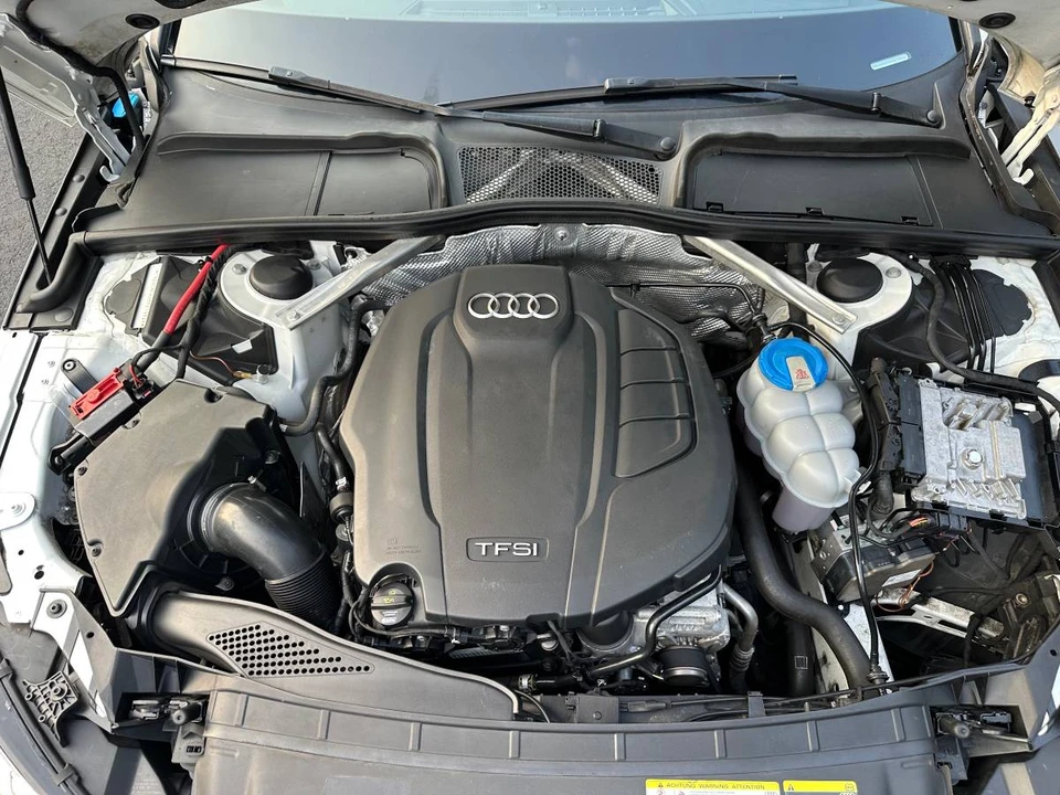 2017 Audi B9 A4 - Image 17 of 18