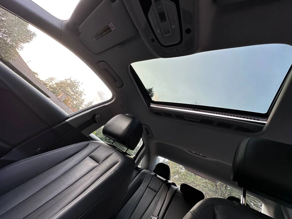 2017 Audi B9 A4 - Image 9 of 18