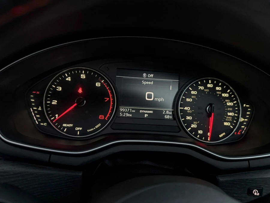 2017 Audi B9 A4 - Image 24 of 30