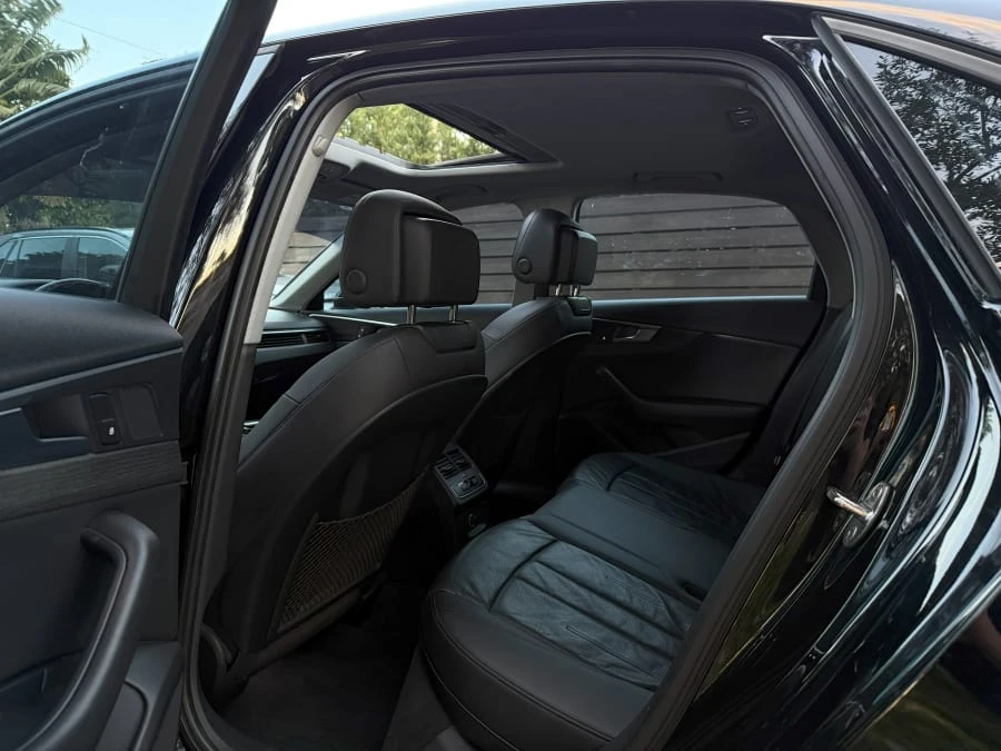 2017 Audi B9 A4 - Image 25 of 30