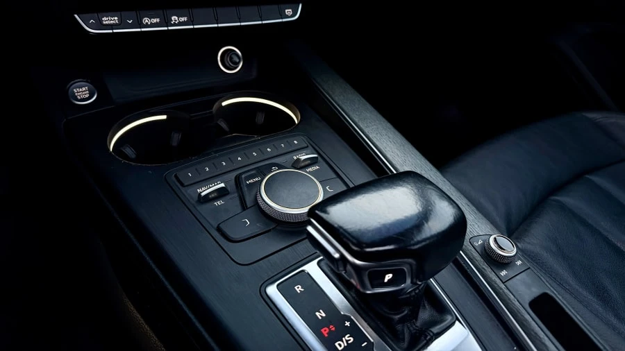 2017 Audi B9 A4 - Image 27 of 30