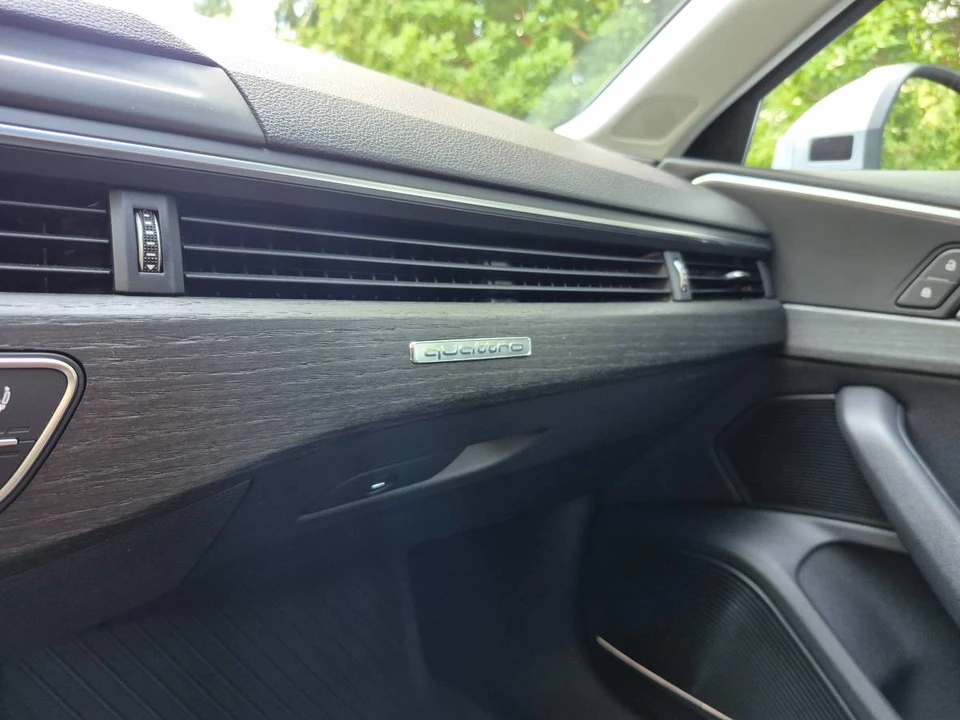 2017 Audi B9 A4 - Image 19 of 23