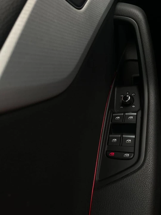 2017 Audi B9 A4 - Image 6 of 18