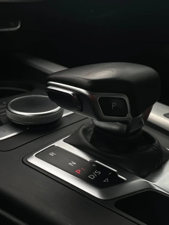 2017 Audi B9 A4 - Image 16 of 18